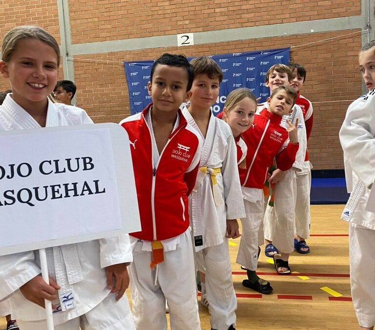 NOVEMBRE 2022 Tournoi excellence juniors – Tournoi par équipe mixte benjamin / poussin