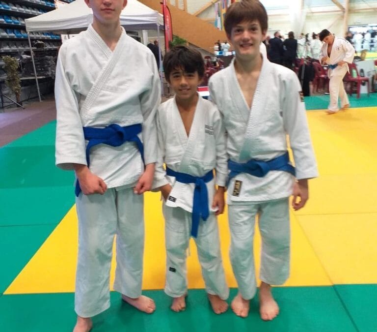 NOVEMBRE 2022 Tournoi international de Harnes et premier district poussin