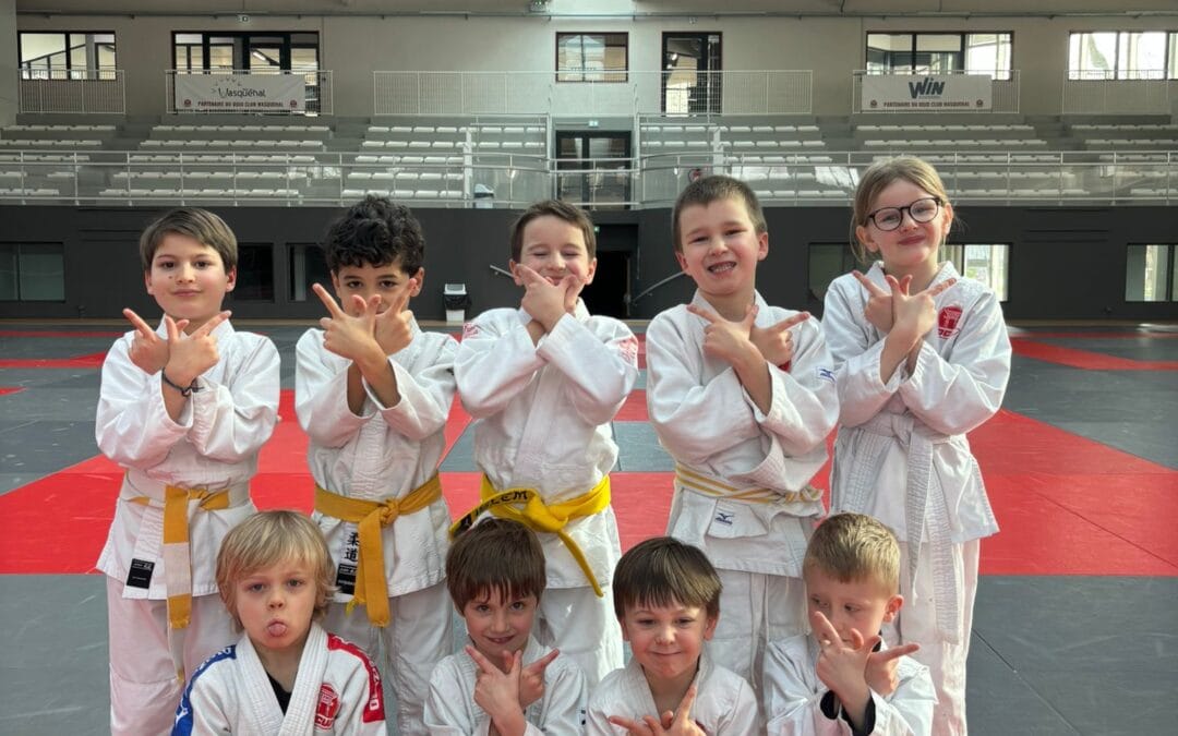 Des vacances actives sur le tatami : les jeunes judokas en stage